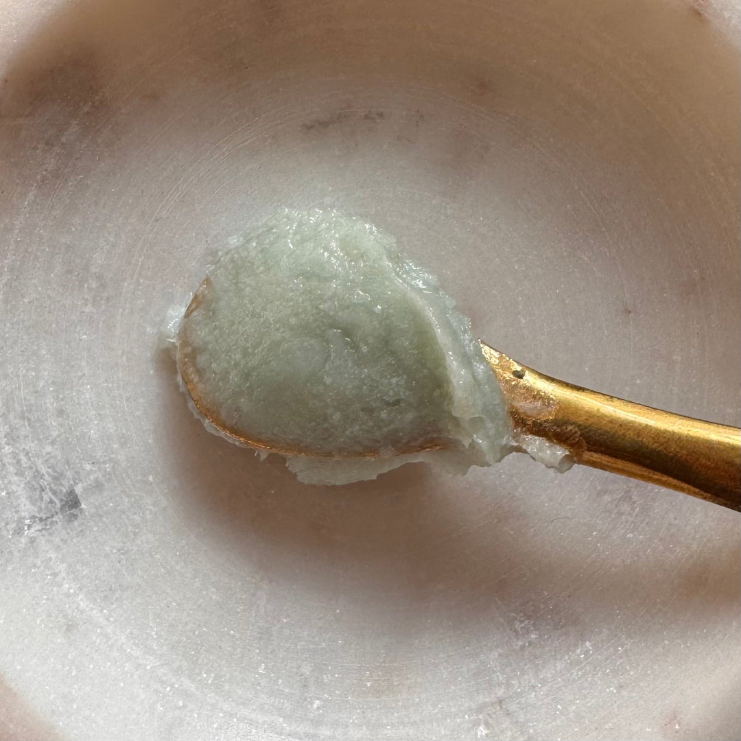 Blue Wonder Balm kaufen – Blue Tansy Balm mit Chamazulen für empfindliche Haut, Rötungen und Anti-Aging bei holistic berlin