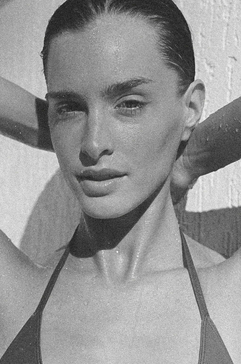 veganes kollagen gibt es nicht haut strahlend frau gesicht kollagen wirkung hautpflege 2025